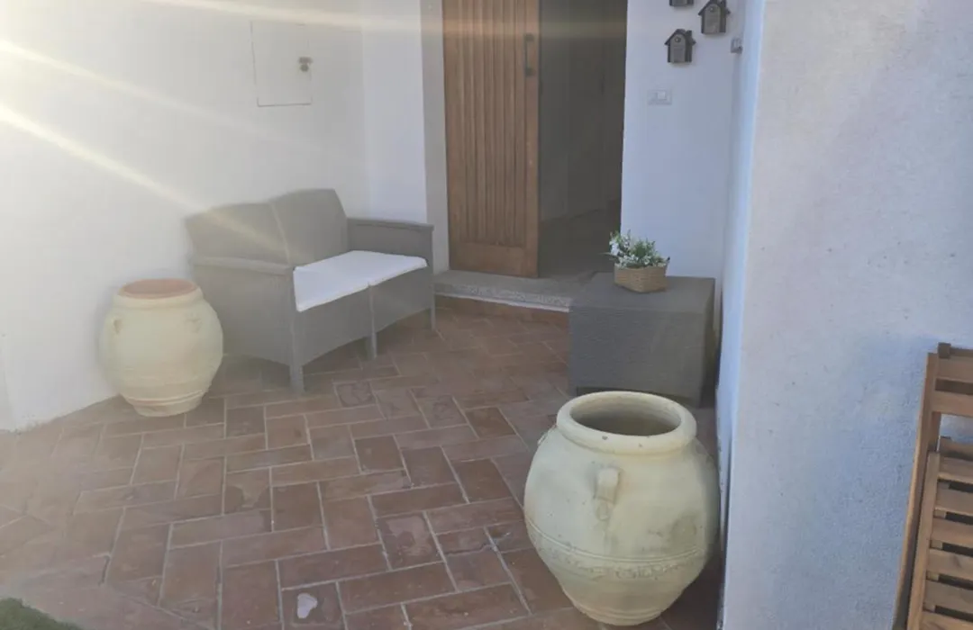 Claudia'S House-1