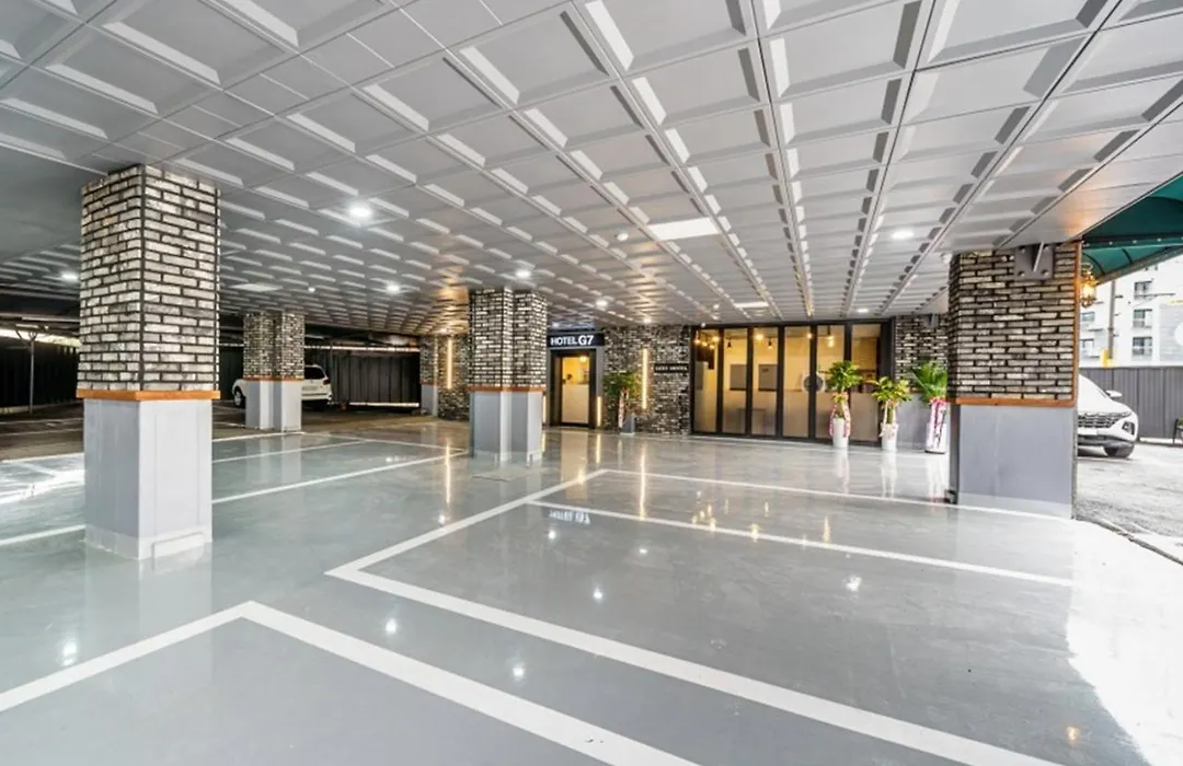 G7 Hotel-1