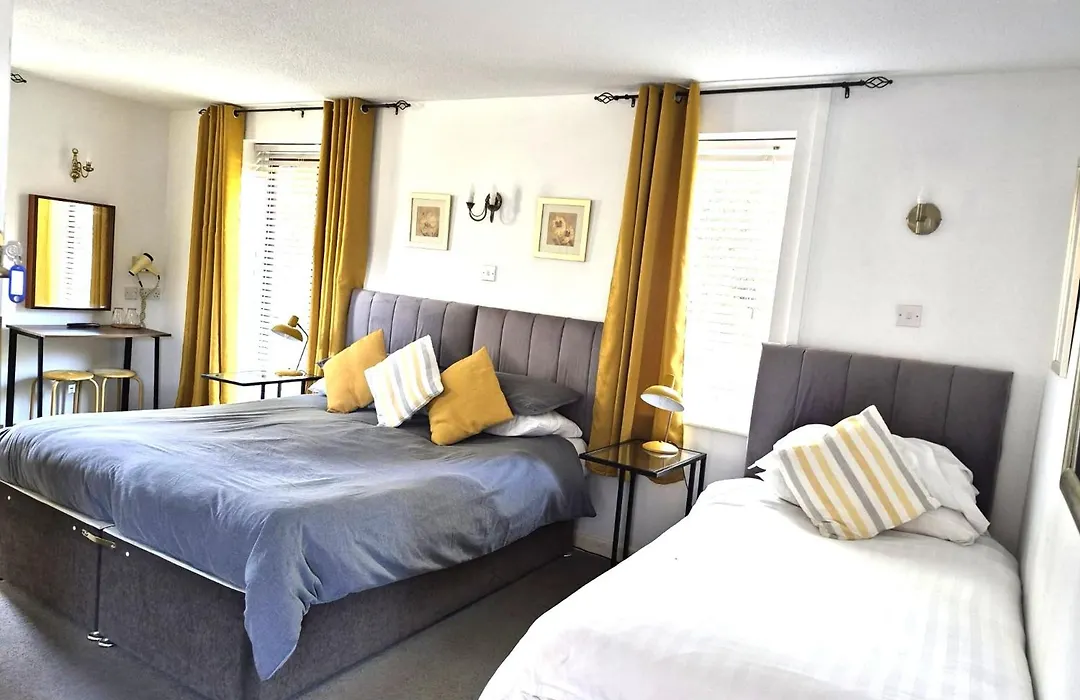 Castle View Hotel-1