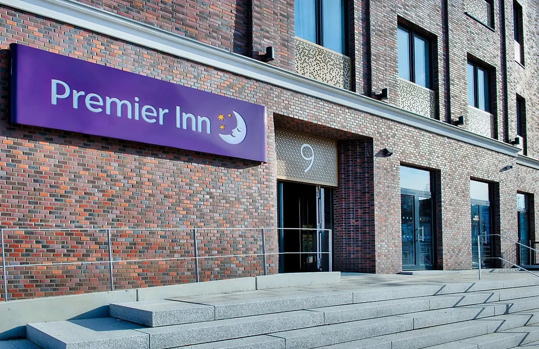Premier Inn Luebeck City Stadtgraben-1