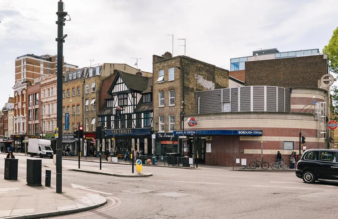 Borough High Street Rooms-1