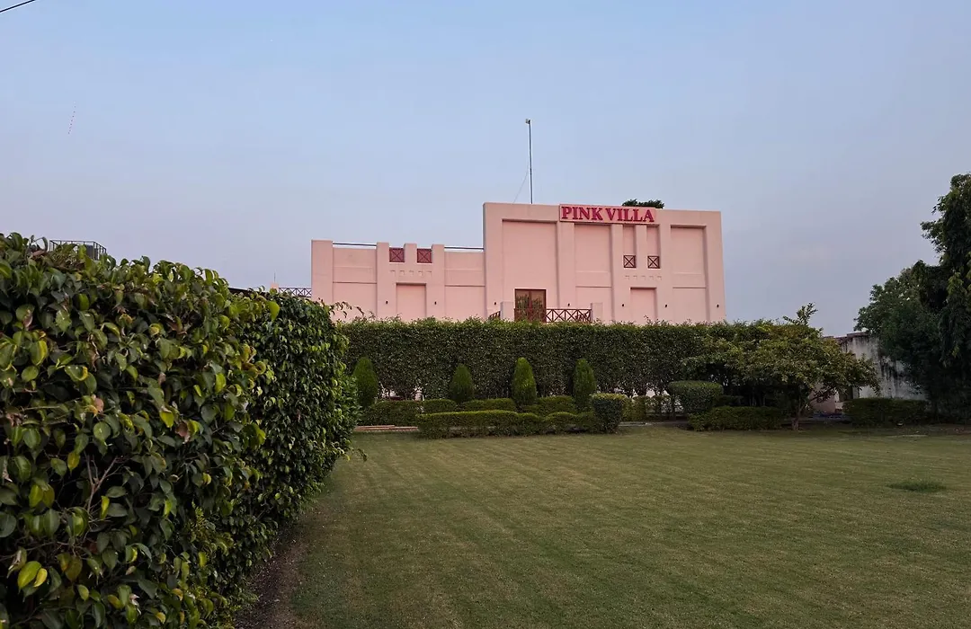 Pink Villa Boutique Hotel-1