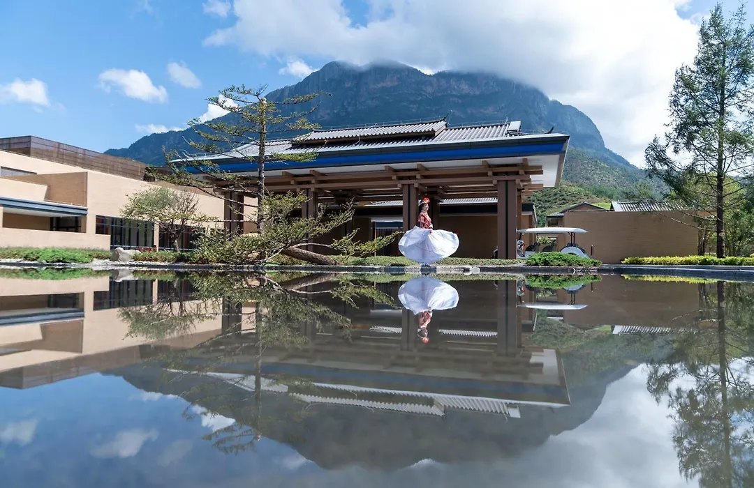 Hotel Indigo Lugu Lake By Ihg-1