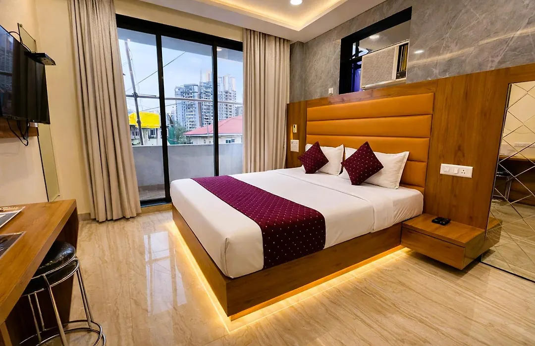 Hotel National - Grant Road-1