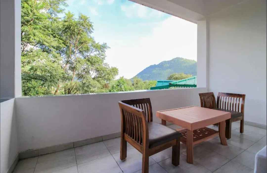 Hotel Maya Regency-1