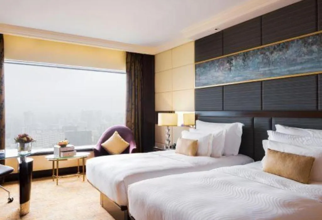 Starworld Hotel-1
