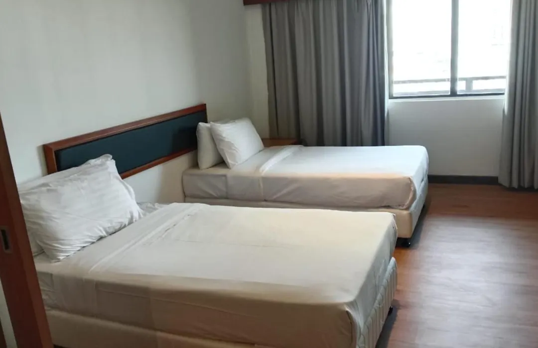 103 Hotel-1