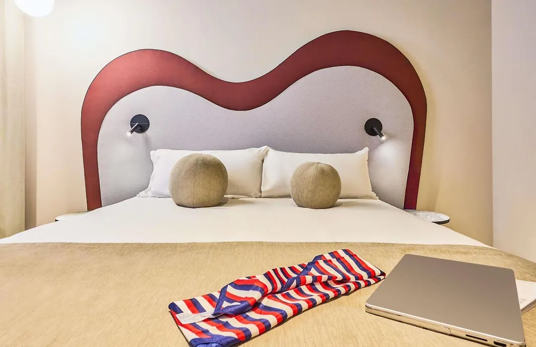 Ibis Styles Madrid Airport Valdebebas-1