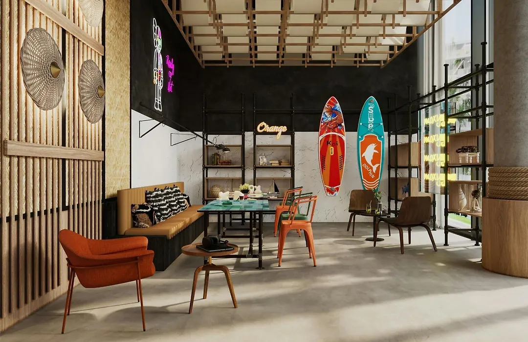 Moxy Nice-1