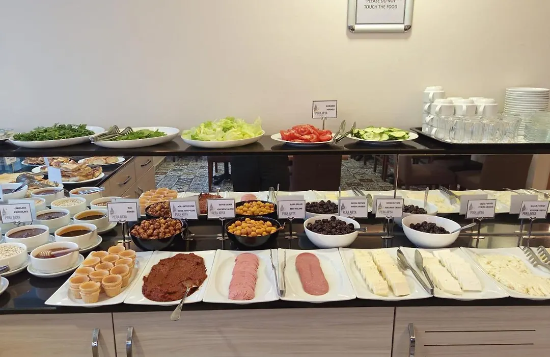 Pera Arya Hotel-1