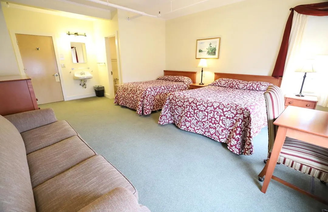 Silver Bay Ymca Inn And Conference Center-1