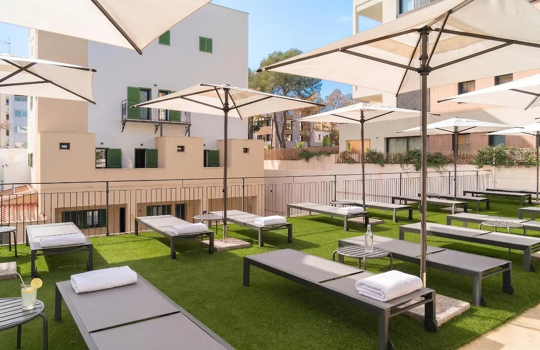 Limehome Palma Marina-1