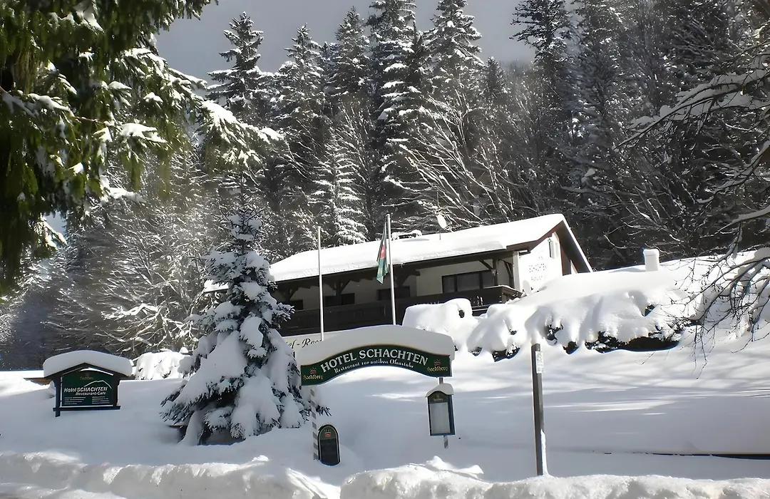 Hotel Schachten-1