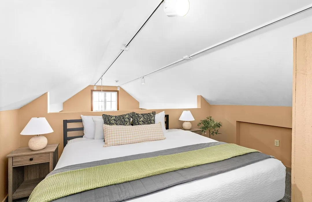 Dragestil Park Point Aparthotel By Heirloom Boutique Collection-1