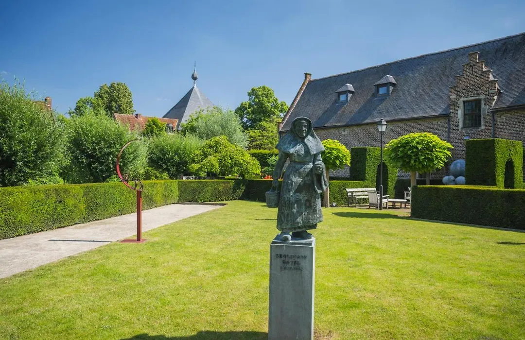 Begijnhof Hotel-1