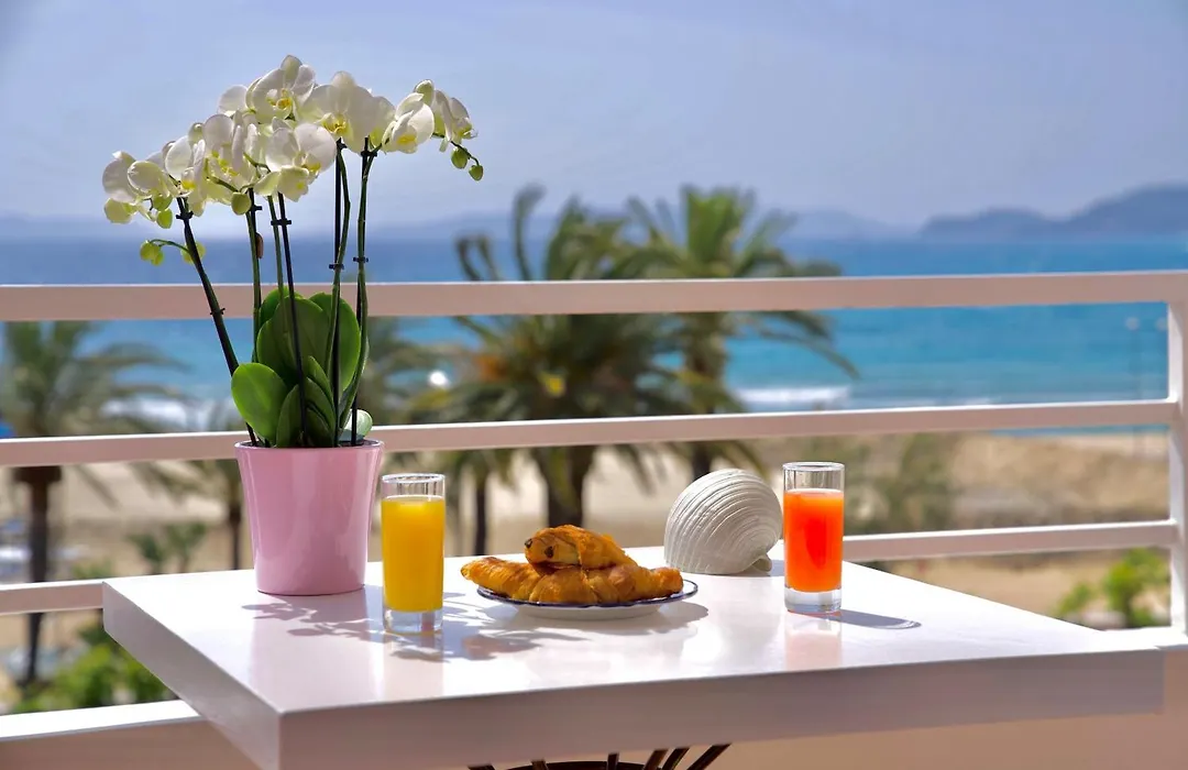 Hotel Espadon Bleu-1
