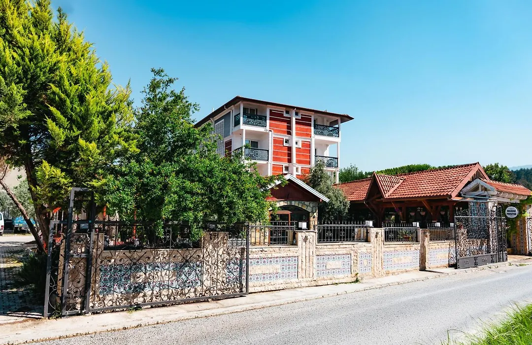 Melrose Pansiyon-1