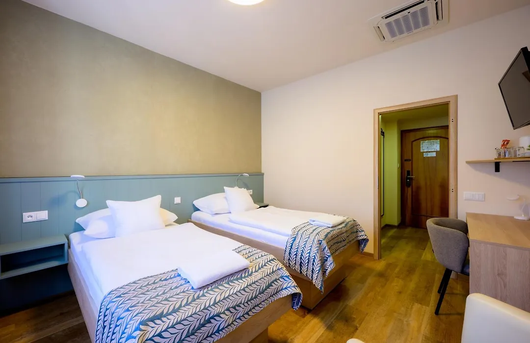Hotel Roudna-1