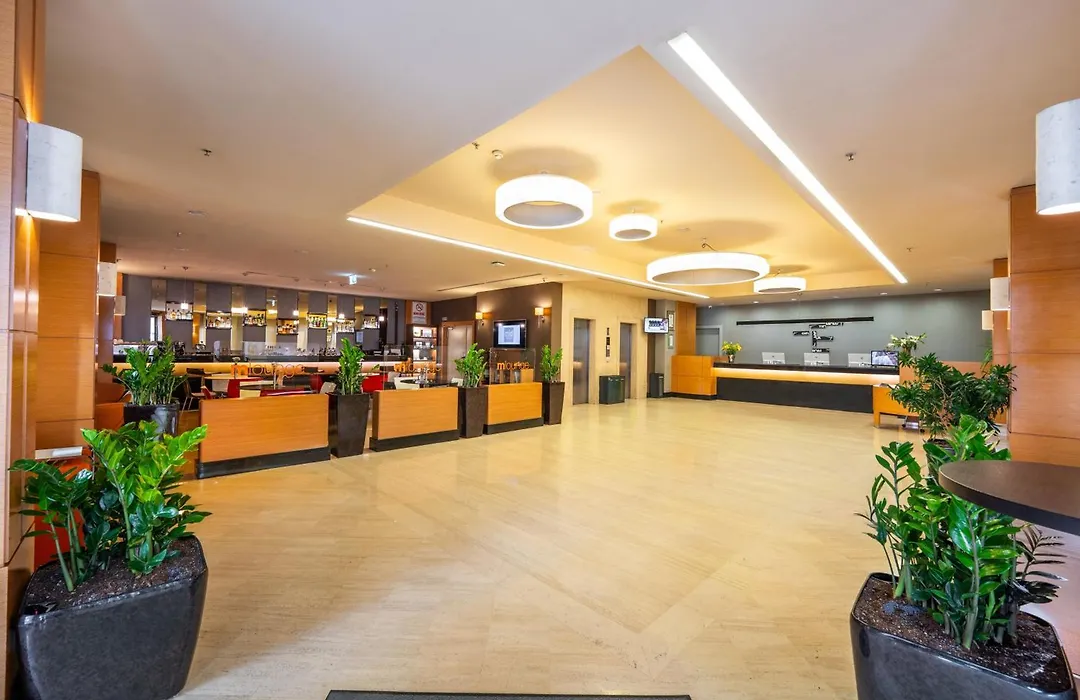 Midtown Hotel-1
