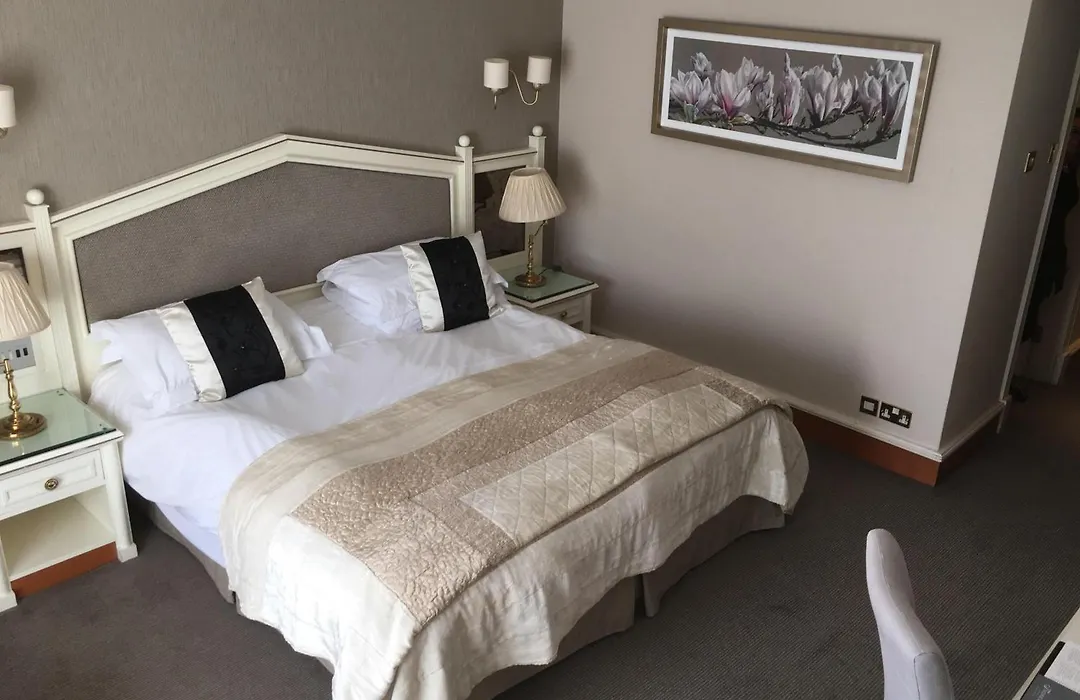 Fredrick'S Hotel & Spa-1