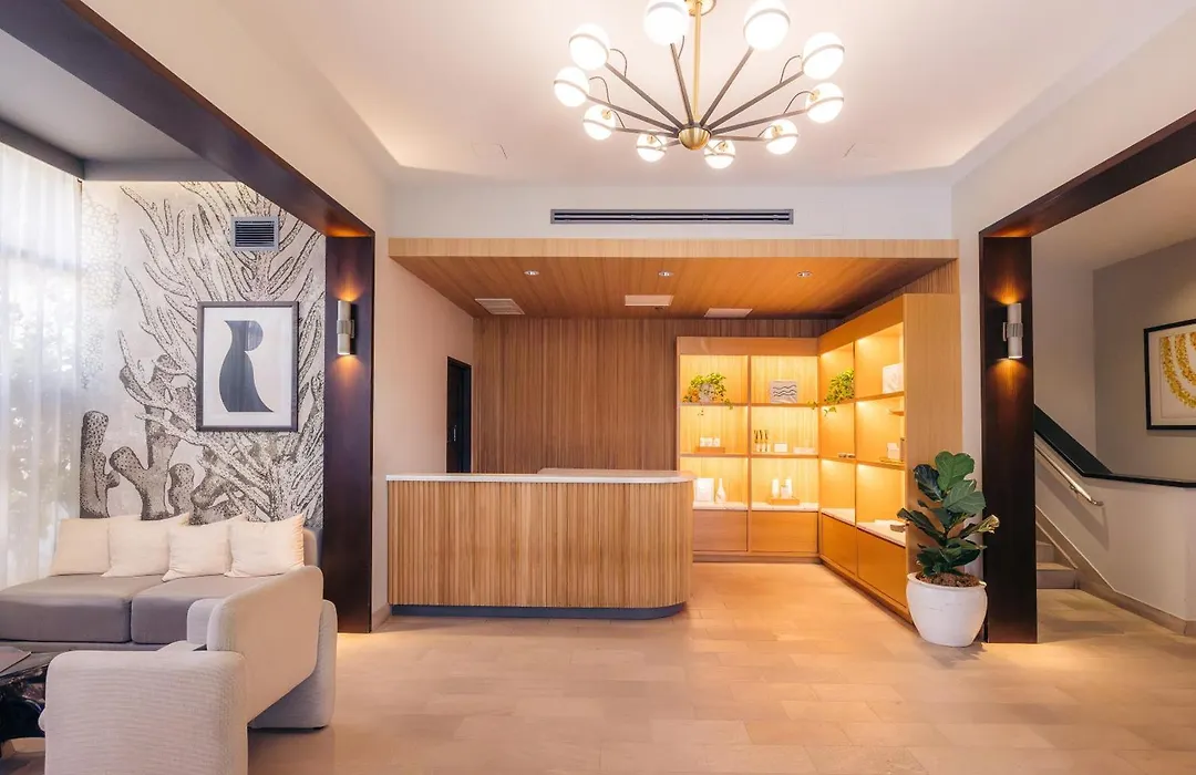 Hotel Renew-1