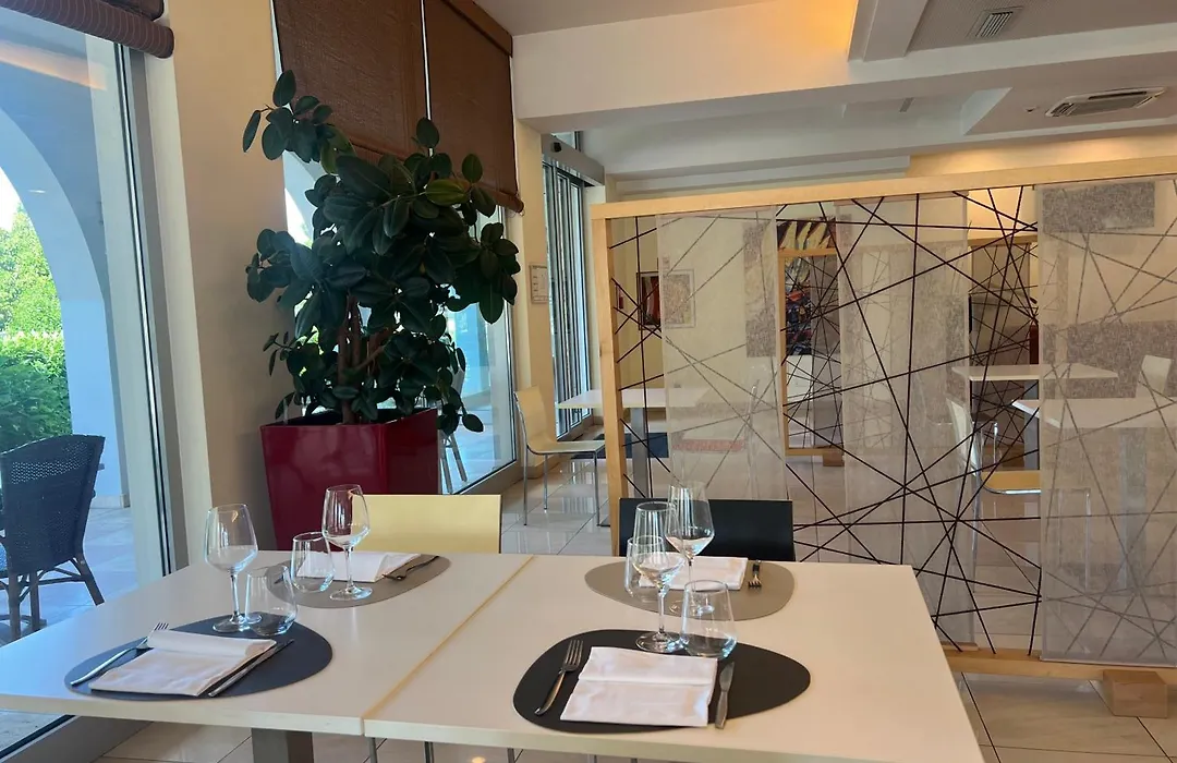 Hotel Rivus-1