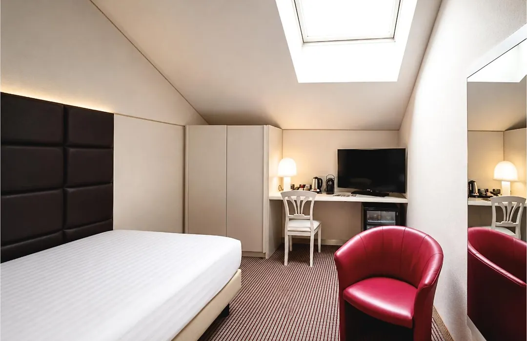 Phi Hotel Principe-1