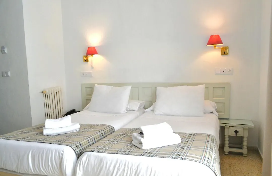 Hotel Marisa-1