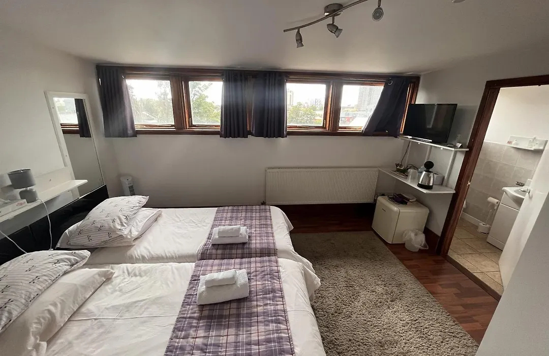 Breeze Guest House-1