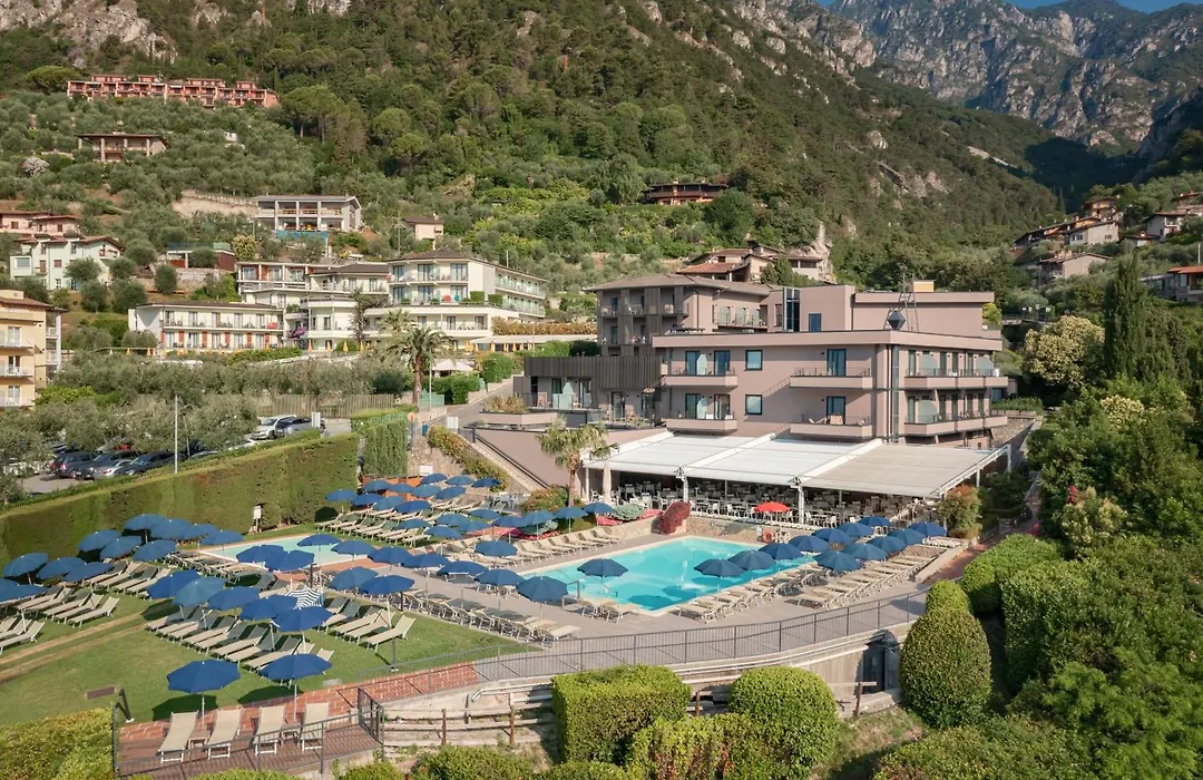 Hotel Royal Village-1