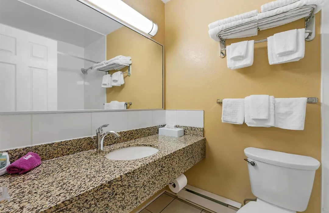 Best Western Inn At Penticton-1