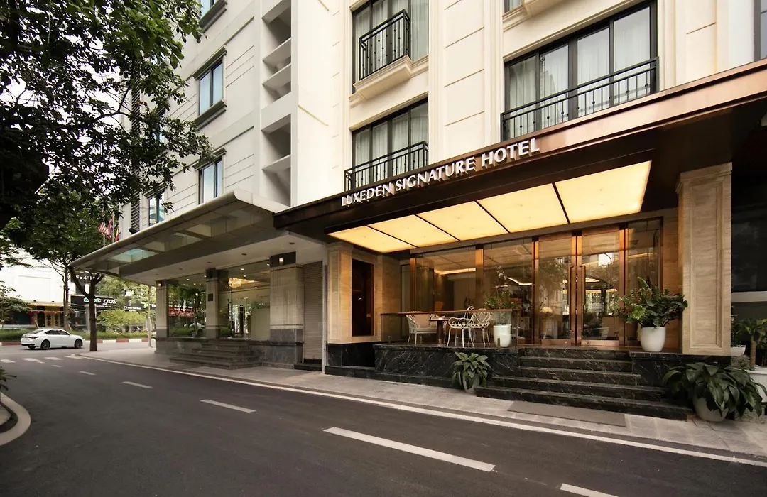 Luxeden Signature Hotel-1