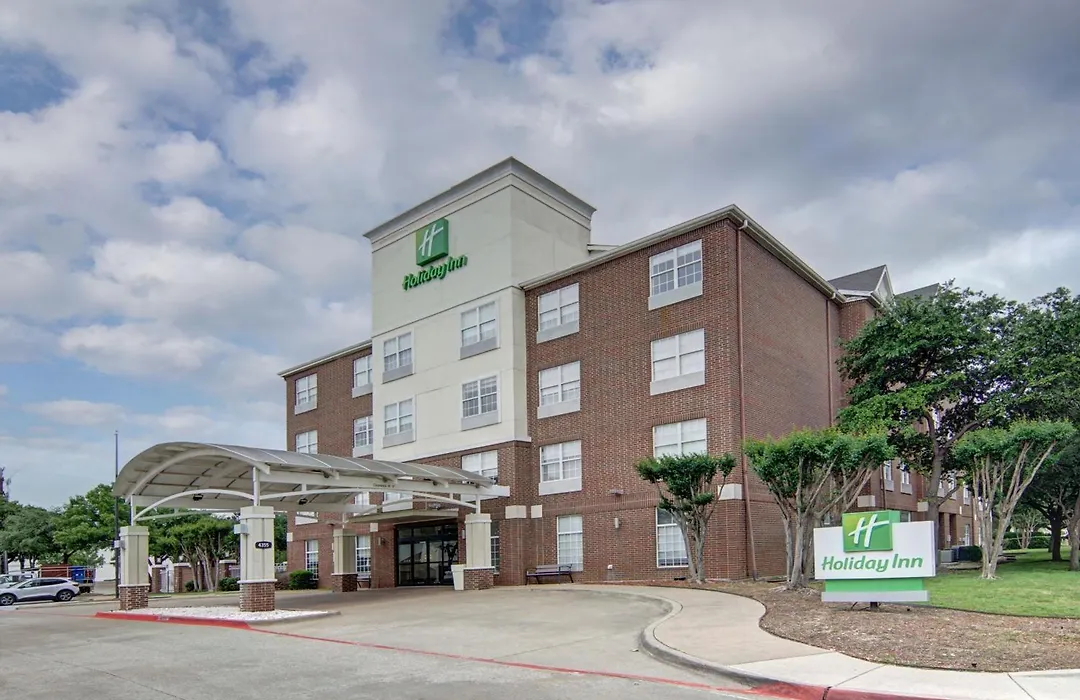 Holiday Inn And Suites Addison By Ihg-1
