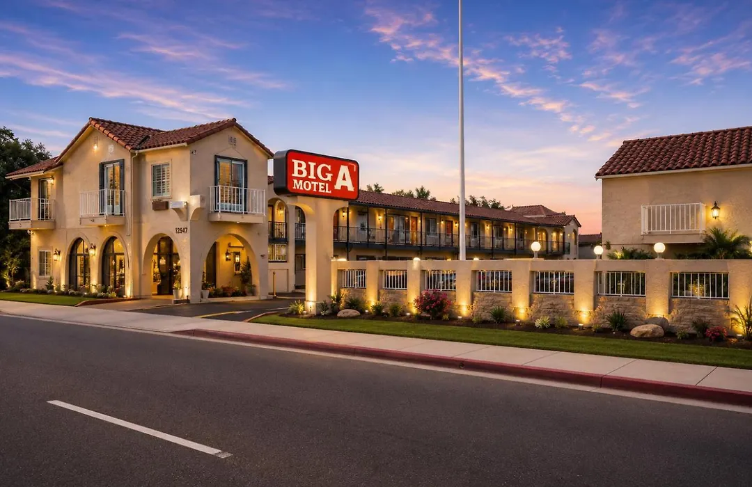 Big A Motel & Suites Near Disneyland Orange County-1