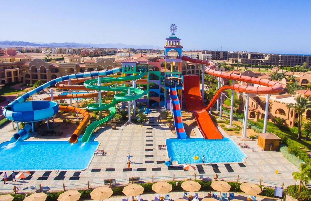 Charmillion Gardens Aquapark-1