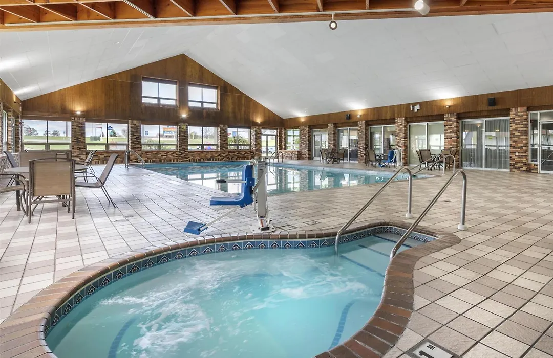 Best Western Tomah Hotel-1