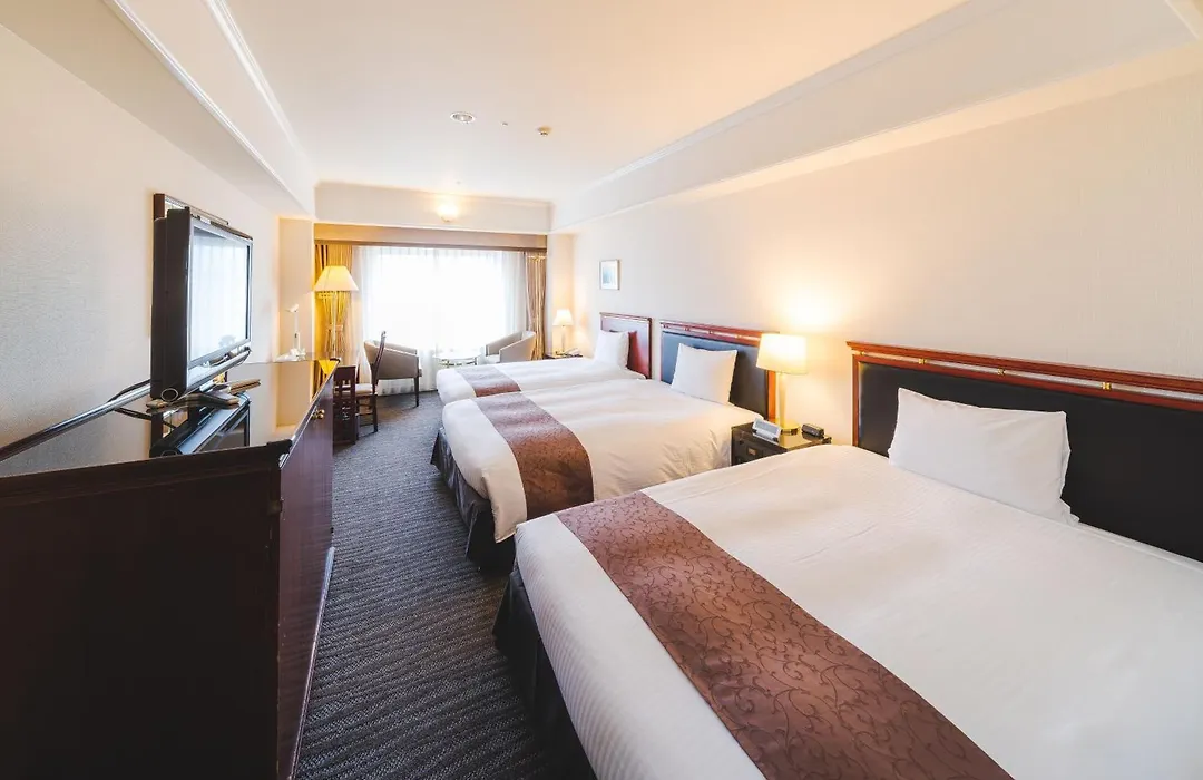 Kurashiki Royal Art Hotel-1