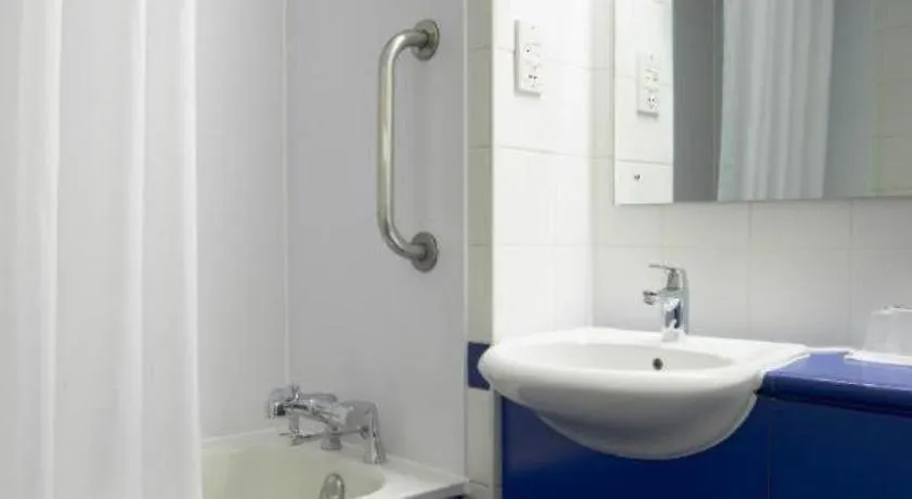 Travelodge Middlewich-1