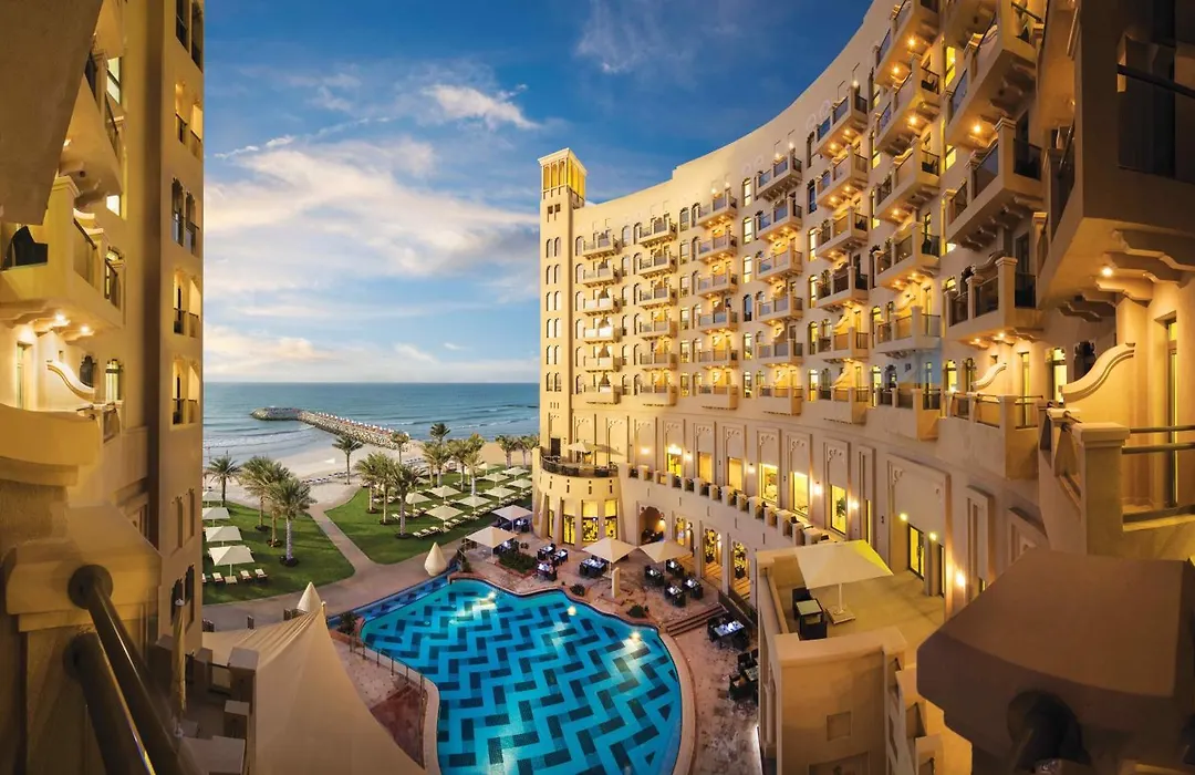 Bahi Ajman Palace Hotel-1