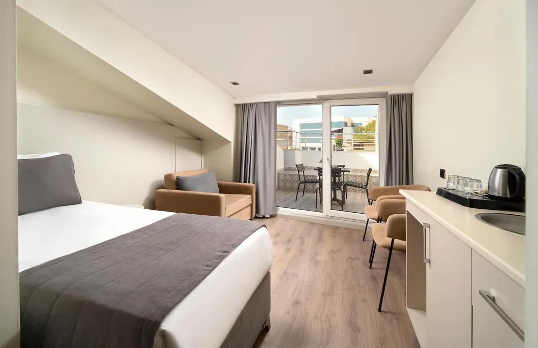 Taksim Galataport Frz Burak Hotel-1