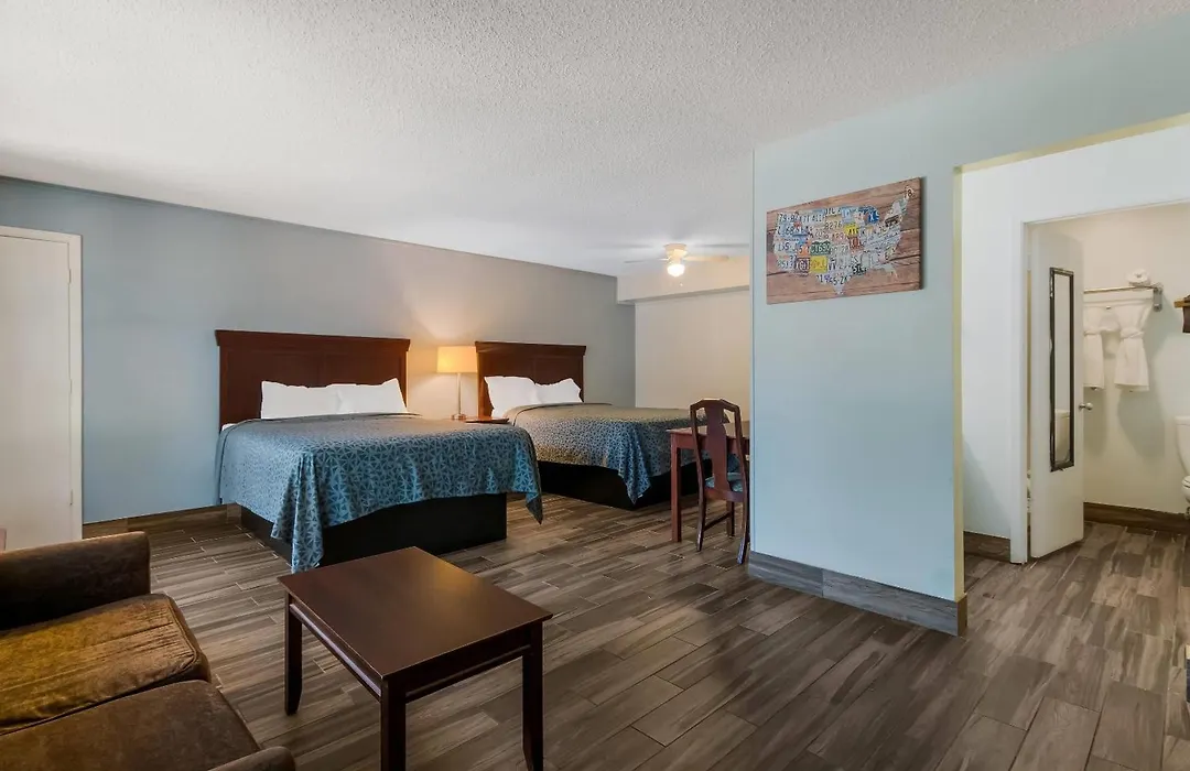 Econo Lodge Inn & Suites Fulton - Rockport-1