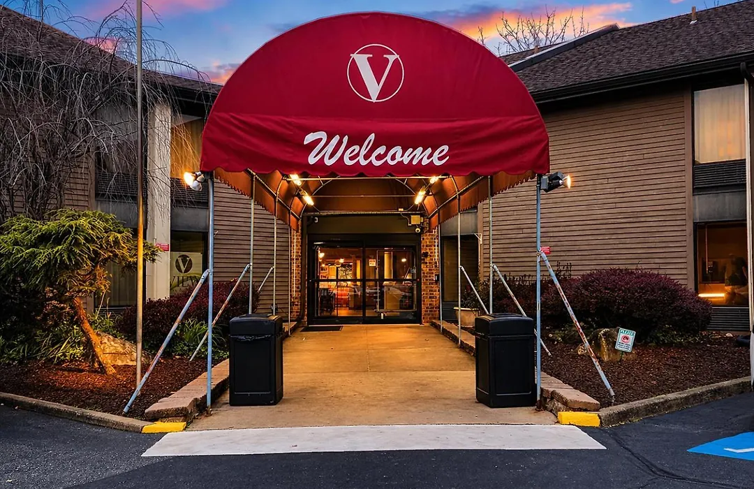 The View Inn & Suites Bethlehem / Allentown / Lehigh Airport-1