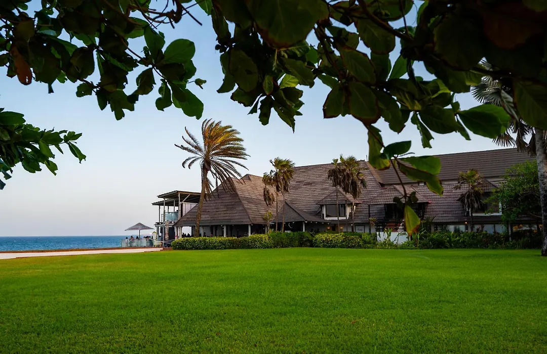 Sea Cliff Hotel-1