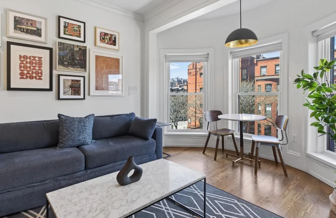 304 Newbury Street By Thatch-1