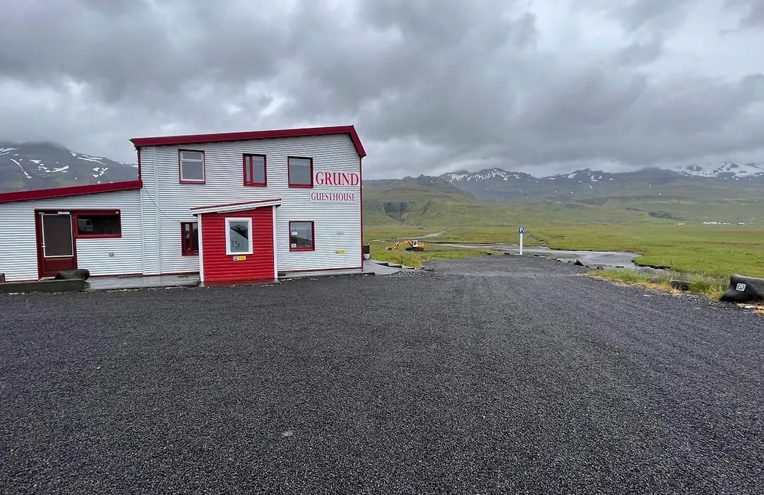Grund I Grundarfirthi Economy Guesthouse-1