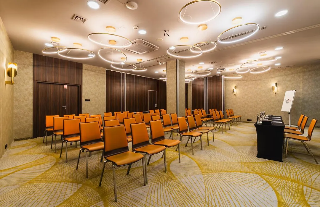 Hotel DeSilva Premium Opole-1