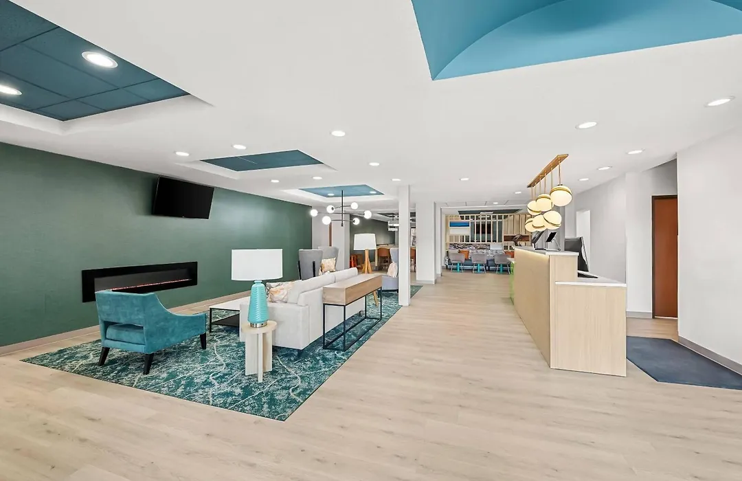 Comfort Suites Sanford-1