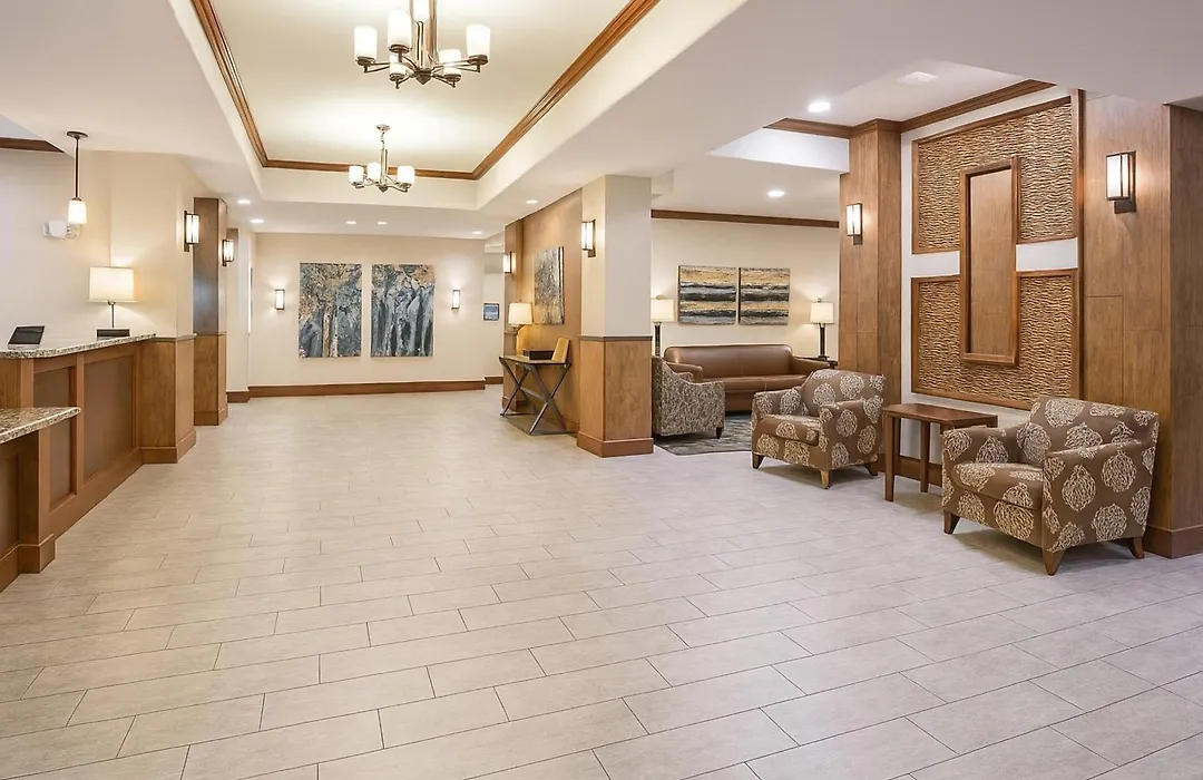 Holiday Inn Express & Suites Glendive By Ihg-1