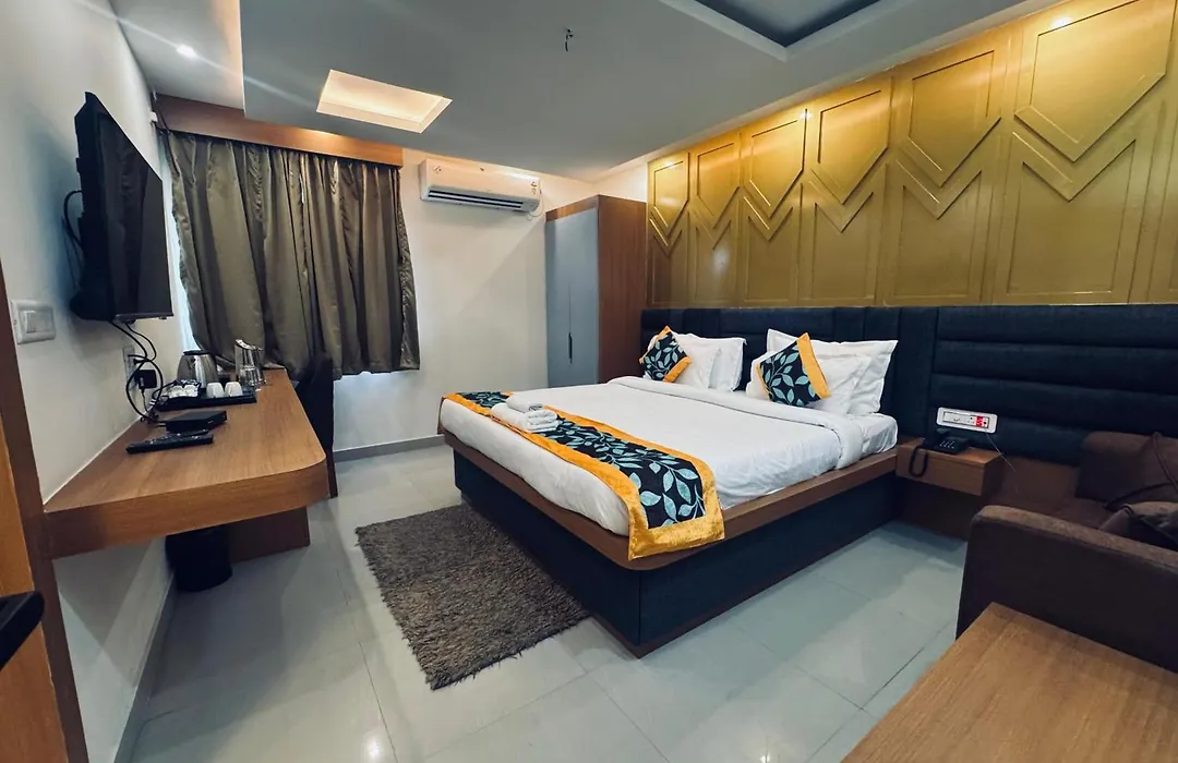 Hotel Vaishnavi Heights-1