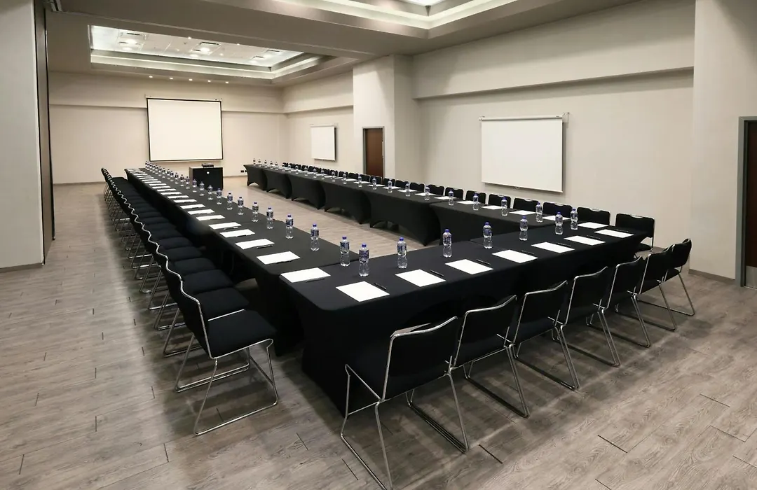City Express Plus By Marriott Cabo San Lucas-1